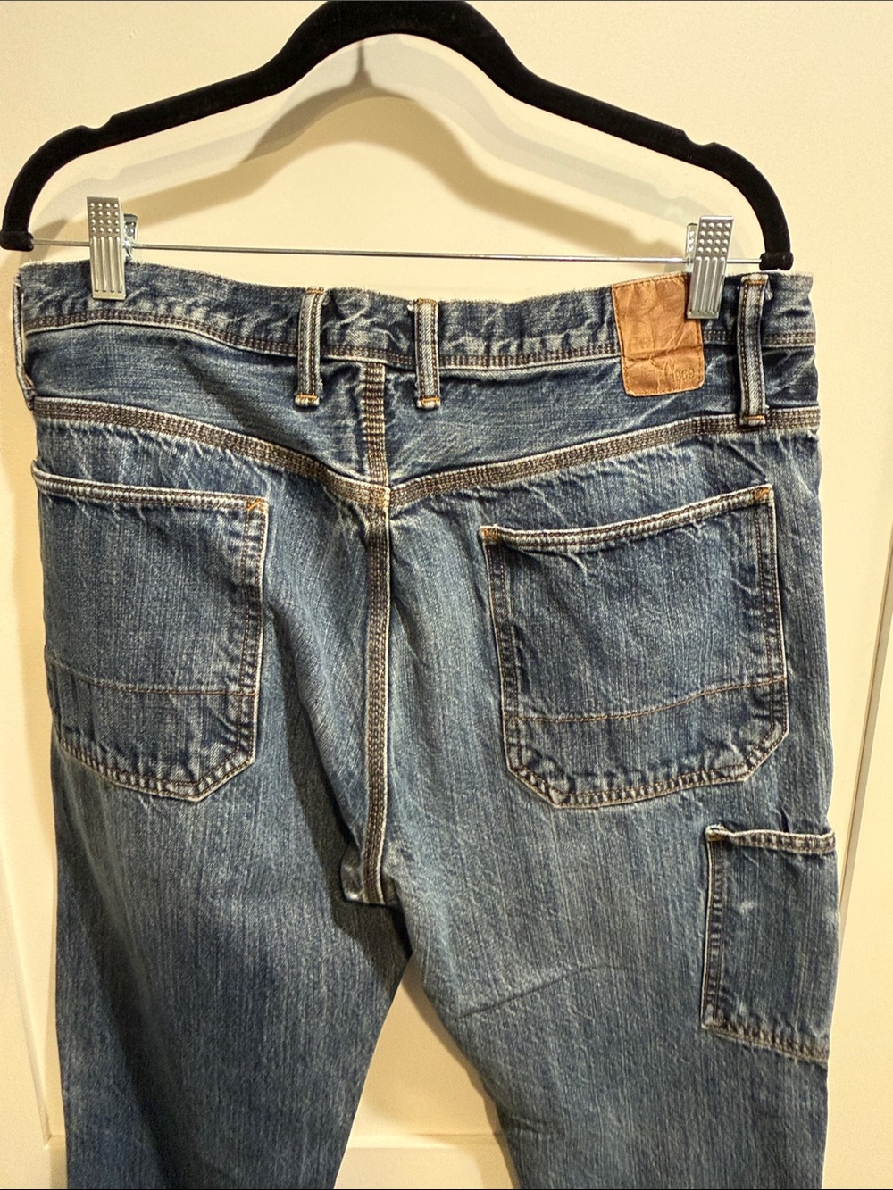 Slim Fit - Picture 7 of 9